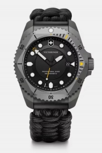 Victorinox Swiss Army 241993.1 Dive Pro Quartz Titanium Professional Diver Antimagnetic Watch